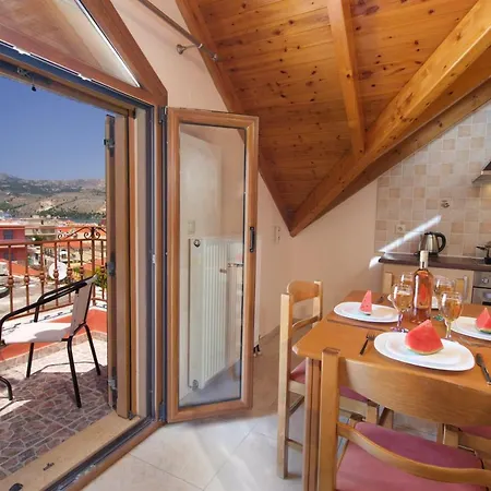 Poseidon Sea View Apartmán *